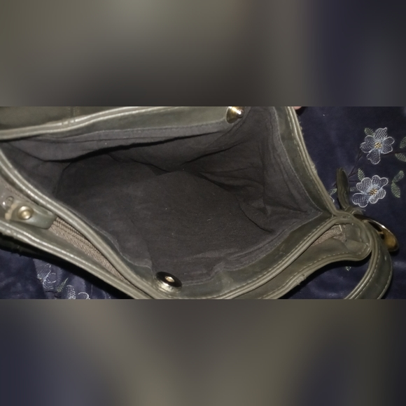 Women's Dolce Vita Large Brownish Gray Crossbody Bucket Shaped Purse/Handbag - Picture 5 of 7